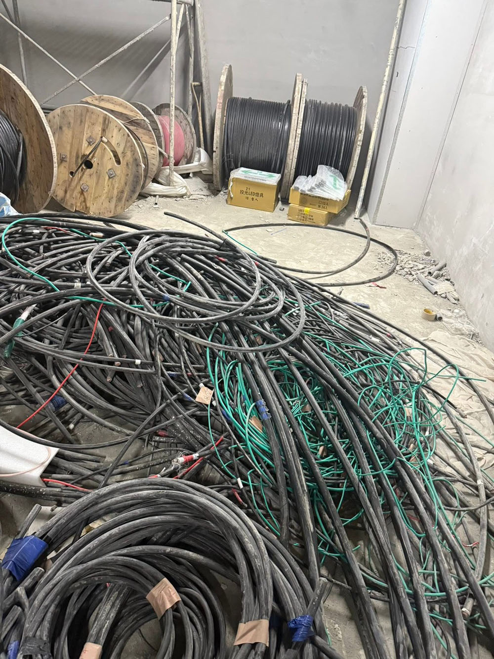 電線回收實績28